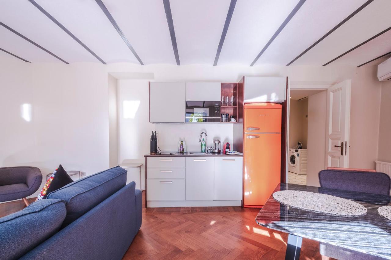 Homie Suites - Turna Residences In Cihangir Истанбул Екстериор снимка