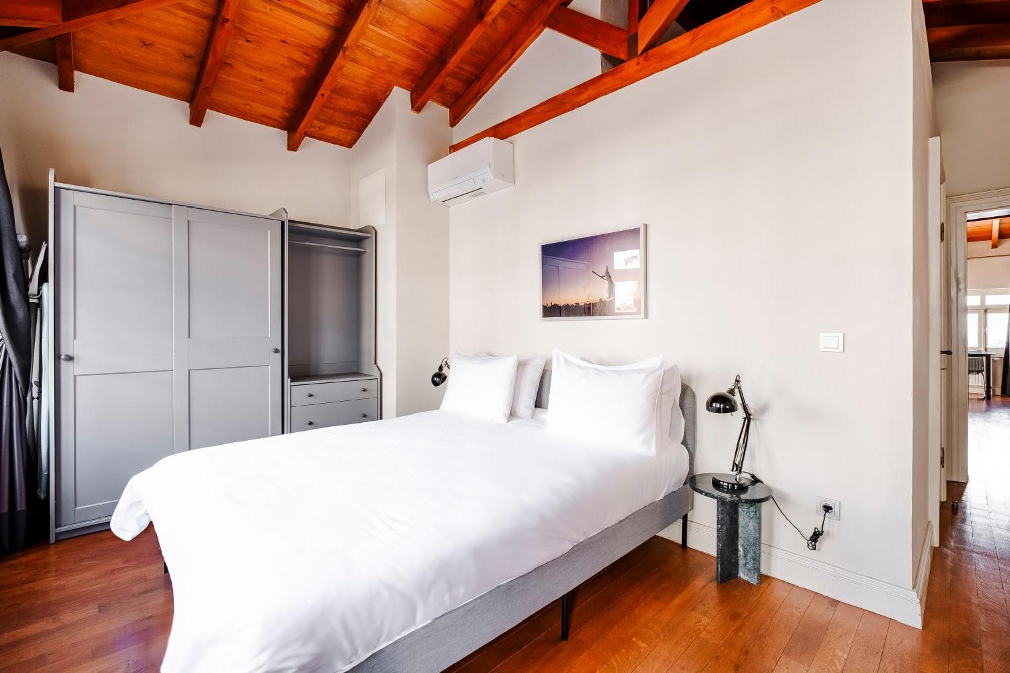 Homie Suites - Turna Residences In Cihangir Истанбул Екстериор снимка