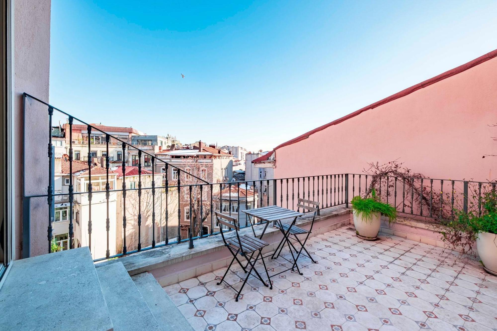 Homie Suites - Turna Residences In Cihangir Истанбул Екстериор снимка